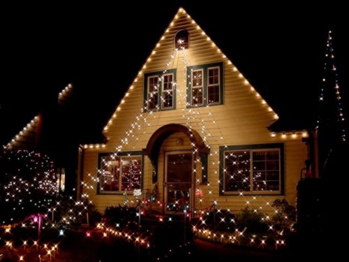 decoracion-de-fachadas-de-casas-con-luces-navidad-16