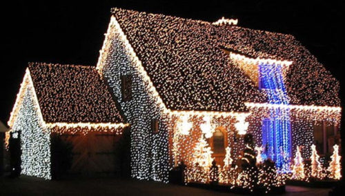 decoracion-de-fachadas-de-casas-con-luces-navidad-21