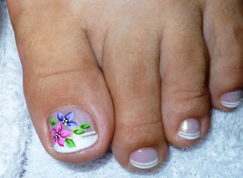 Figuras de uñas decoradas para pies con los mejores diseños 60 imágenes | Información imágenes